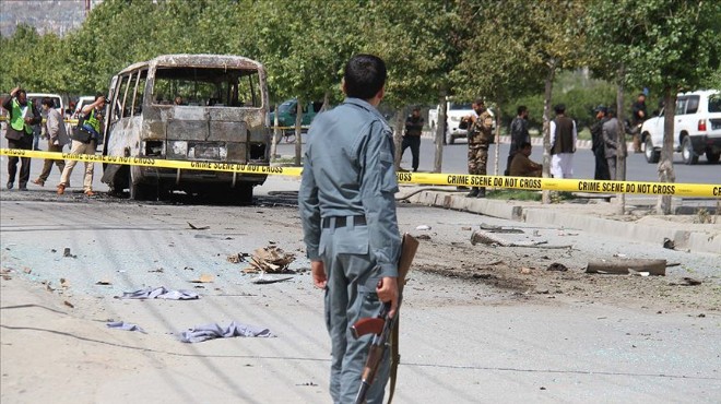 Afganistan'da bombalı saldırı: En az 32 ölü