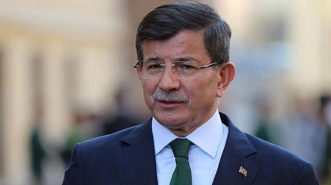 Ahmet Davutoğlu: Maddi sıkıntılar yaşıyorum