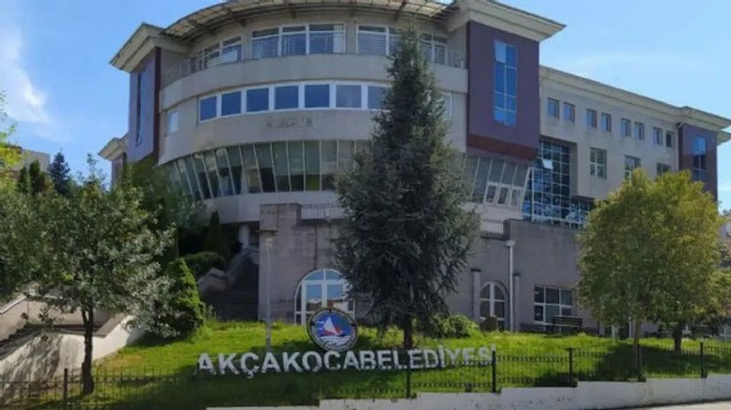 Akçakoca da belediye CHP den AK Parti ye geçti