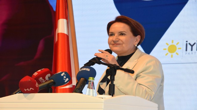 Akşener'den İzmir'de başkanlara ve meclis üyelerine mesaj yağmuru!