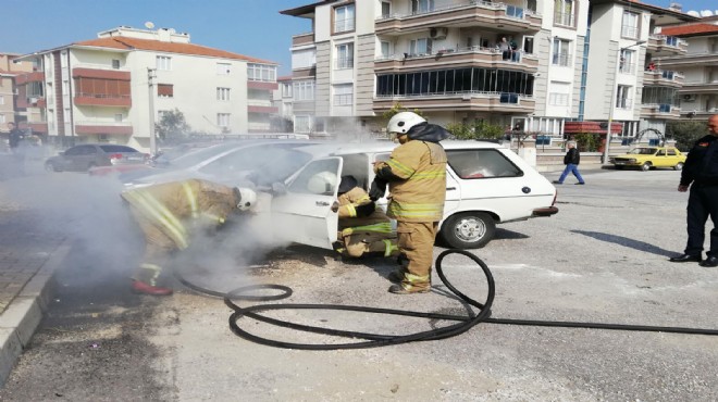 Akü takviyesi yapmak isterken otomobilini yaktı