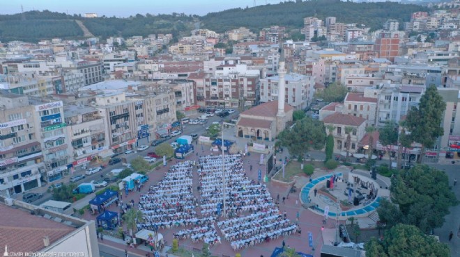 Aliağa Demokrasi Meydanı yenilenecek