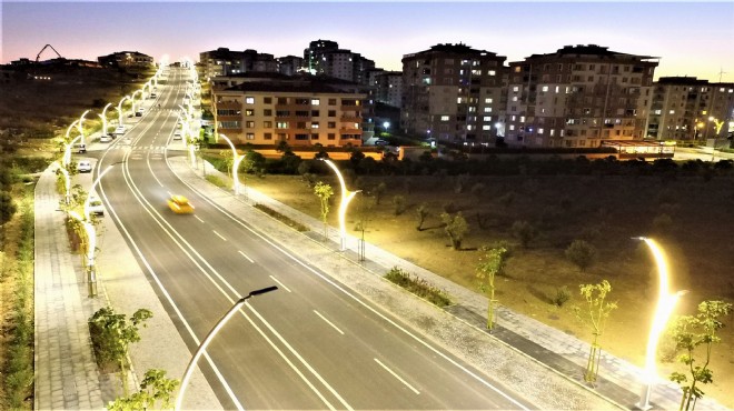 Aliağa nın ülkeye örnek prestij caddesi!