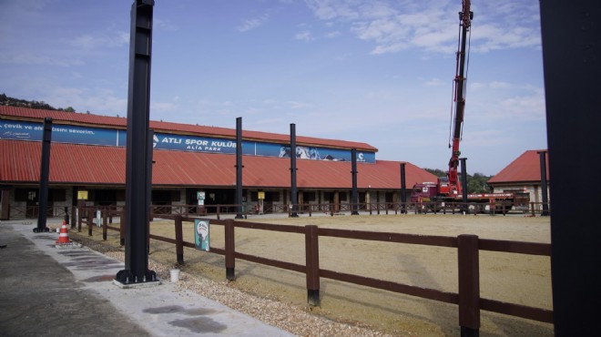 Aliağa’da atla terapiye kesintisiz eğitim dönemi