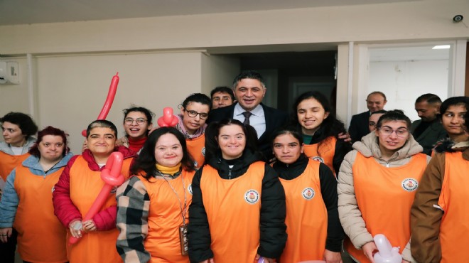 Aliağa’da kalpleri birleştiren kutlama