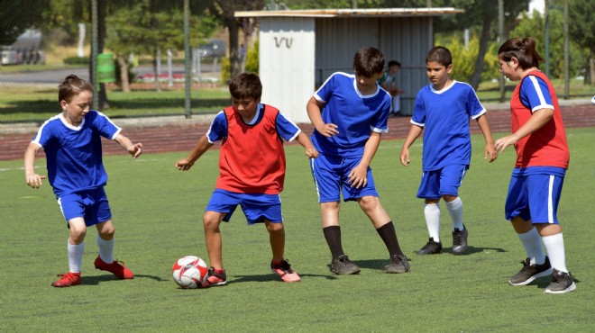 Aliağalı çocuklar sporla buluştu