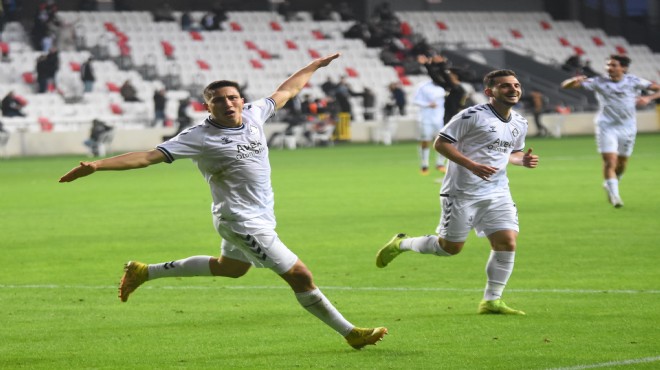 Altay evinde lidere karşı