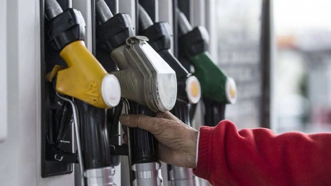 Araç sahipleri müjde: Benzine indirim geliyor