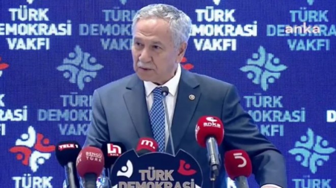 Arınç tan AK Parti ye: Kral çıplak demenin vaktidir