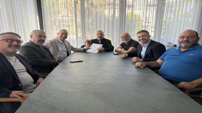 Aslanoğlu na ilk destek o ilçeden: 65 imza teslim edildi!