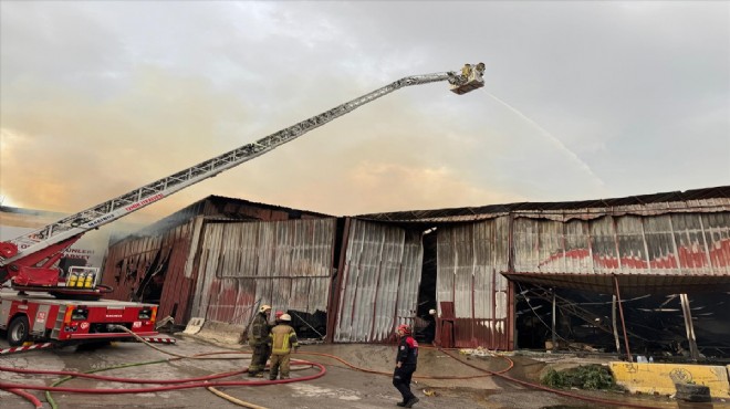 Atölye ve depoların bulunduğu bölgede yangın paniği!