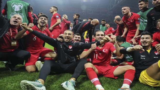 Ay-yıldızlı gece: Ve Türkiye EURO 2020 de