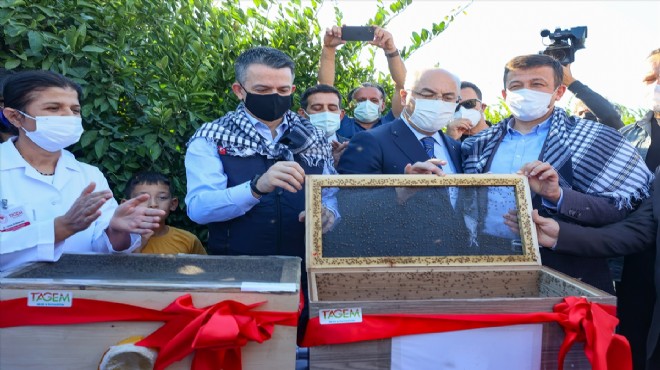 Bakan Pakdemirli den İzmir de yoğun mesai