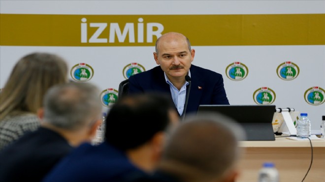 Bakan Soylu deprem bölgesinde: İzmir’de ciddi bir uyum var!