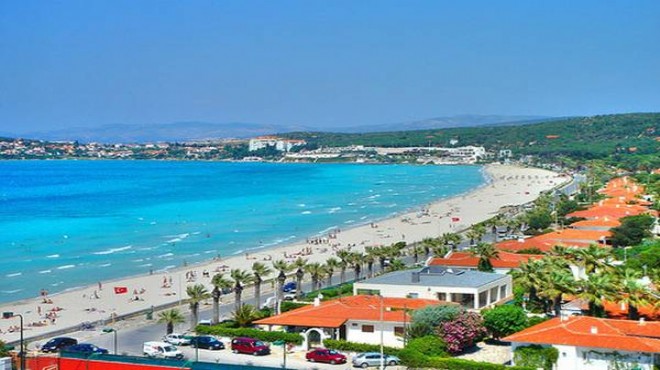 Bakanlık İzmir'in turistik ilçesinde halk plajı işletecek