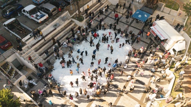 Balçova da Kar Şenliği coşkusu