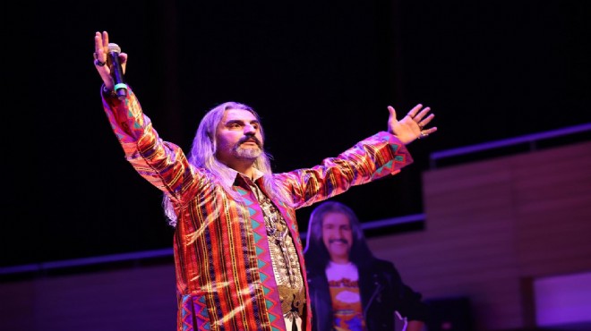 Barış Manço, şarkılarıyla anıldı