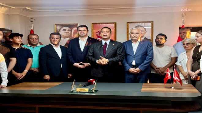Başarır İzmir de Gümrükçü ye çıkıştı: Yarasa gibi sızdılar!