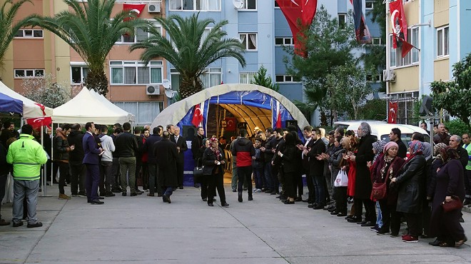 Başbakan Yıldırım İzmir de acıya ortak oldu