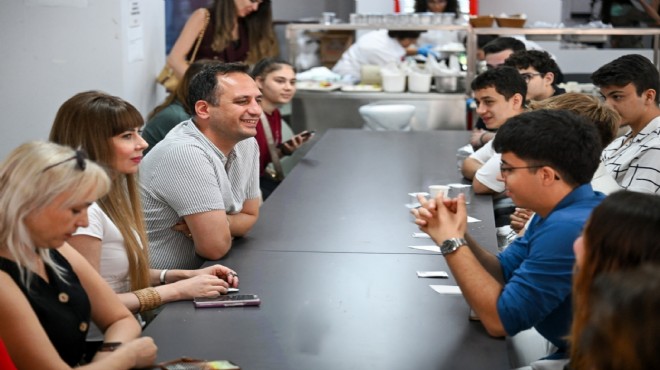 Başkan Eşki öğrencilerle bir araya geldi