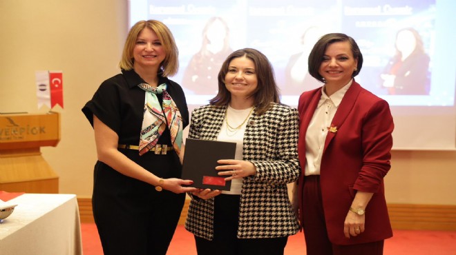 Başkan Kınay: Kadınlar değişimin en güçlü taşıyıcısıdır