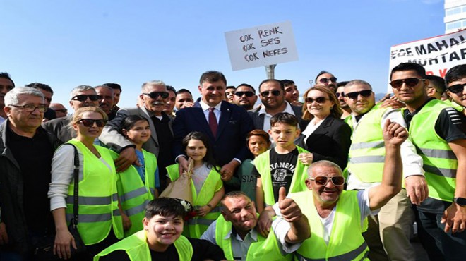 Başkan Tugay Dünya Romanlar Günü nde konuştu: Mücadelenizde yalnız değilsiniz