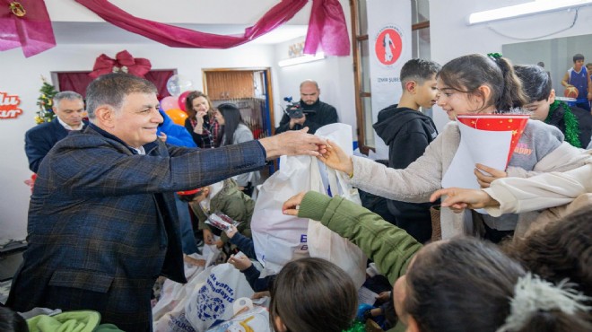 Basmane de yeni yıl heyecanına Tugay da ortak oldu