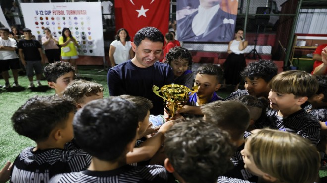 Bayraklı U-12 Cup ta şampiyon belli oldu
