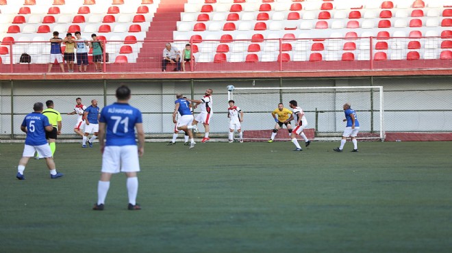 Bayraklı'da futbol turnuvası heyecanı