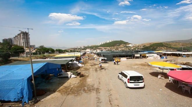 Bayraklı da kurban satış yerleri hazır!