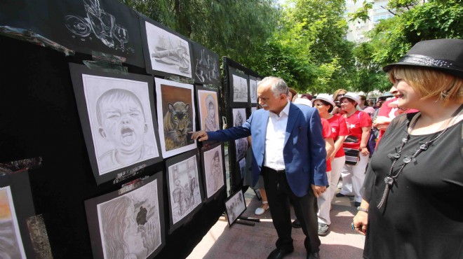 Bayraklı da kursiyerlerin eserleri görücüye çıktı