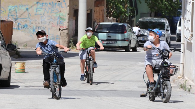 Bayraklı'da mutluluğa pedal çeviren kampanya!