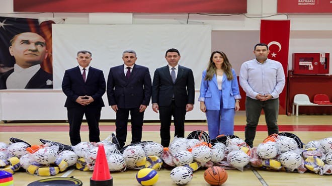 Bayraklı'dan 51 okula 1.5 milyonluk spor desteği!