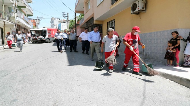 Bayraklı'nın sokakları pırıl pırıl!