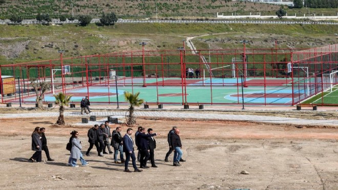 Bayraklı’da Ferdi Zeyrek Spor Kompleksi’nde sona doğru!