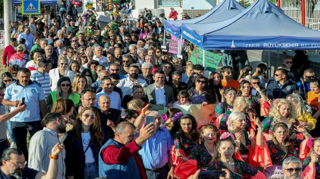 Bayraklı’da baharın gelişi kutlandı