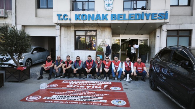 Belediye önünde oturma eylemi!