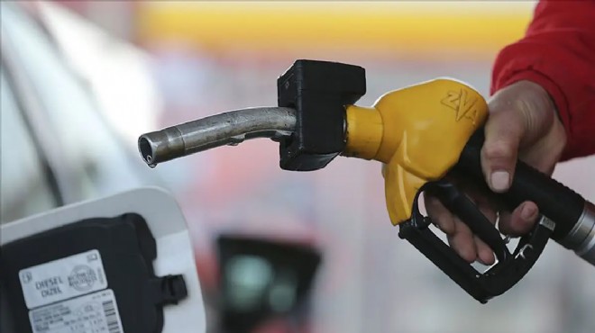 Benzine zam geldi, 64 liraya yaklaştı