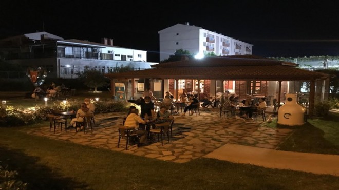 Bergama'da engelli dostu kafe hizmette