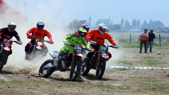 Bergama'da nefes kesen enduro heyecanı!