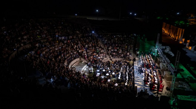 Bergama da tarihi gece, Soyer den çağrı: Sunağımızı geri istiyoruz!