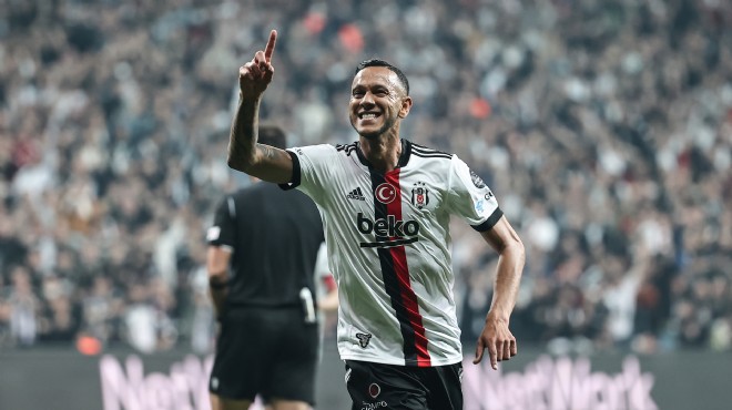 Beşiktaş ayrılığı açıkladı!