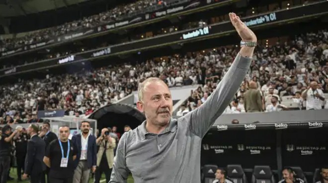 Beşiktaş ta Sergen Yalçın 3 ismi tamamen sildi!