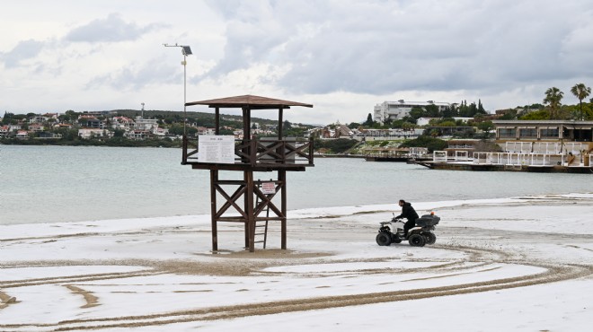 Bilimden İzmir'i şok eden olay hakkında açıklama: Bunun adı dolu fırtınası!