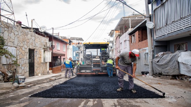 Bornova da aralıksız asfalta mesaisi!