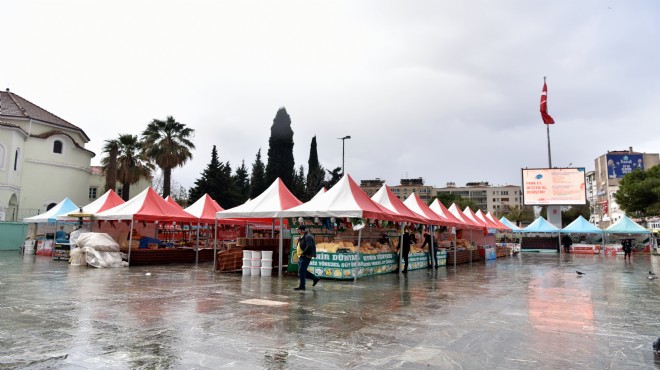 Bornova'da esnafın tepkisini çeken tezgahlar kaldırıldı!