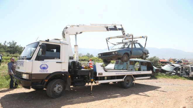 Bornova'da hurda sorununa anjiyo: 9 ayda 200 araç kaldırıldı