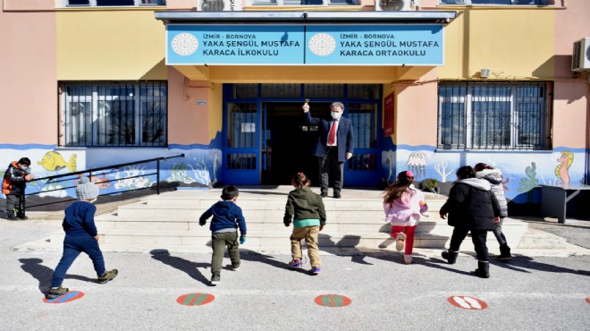 Bornova'da ilk zil Başkan İduğ'dan