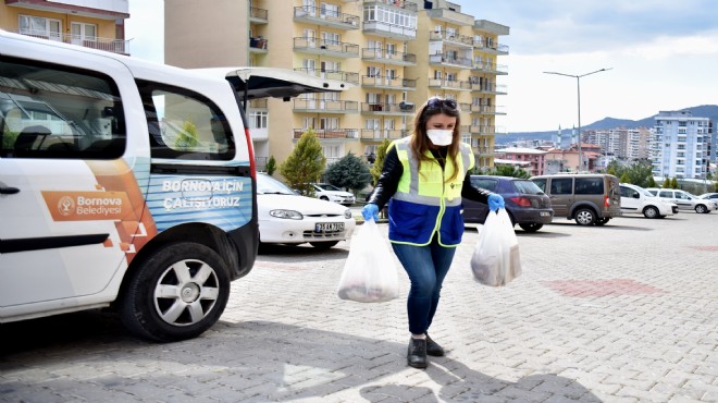 Bornova'da risk gruplarına alışveriş hizmeti