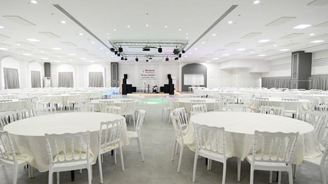 Bornova'nın büyük düğün salonu yeni sezona hazır!